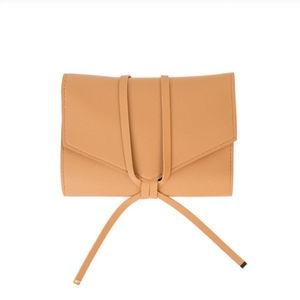 Glass Ladder & Co. Katherine Tech Organizer Roll